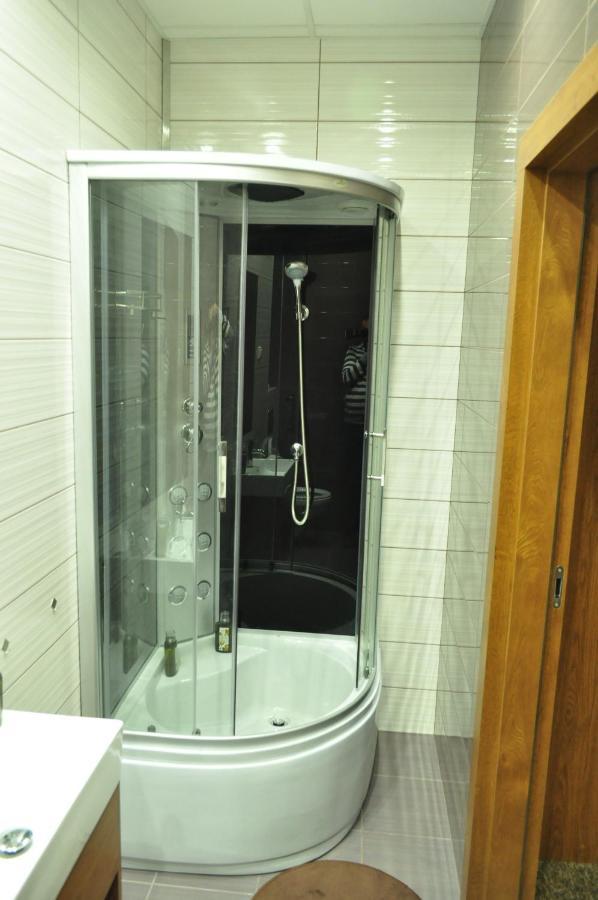 Villa B&B Warszawa Eksteriør billede