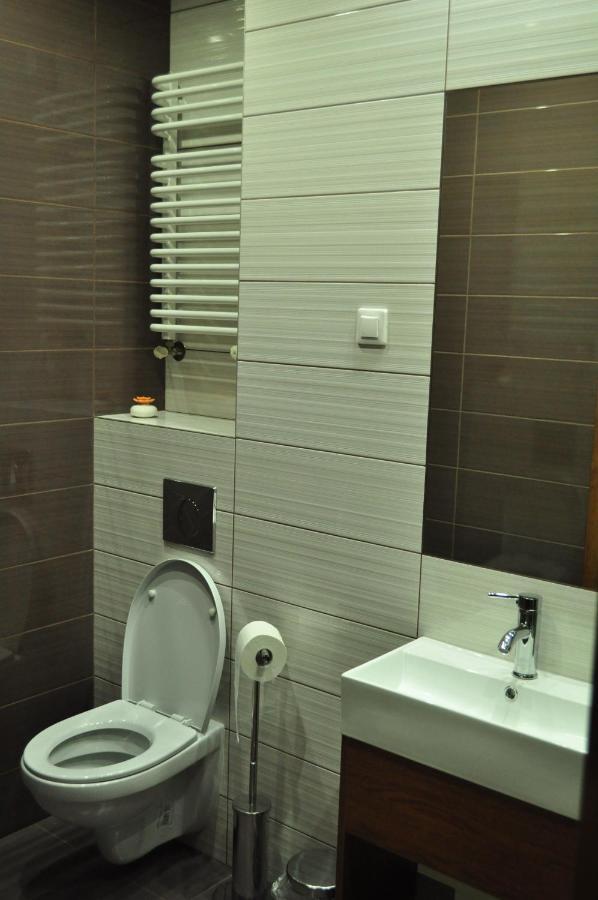 Villa B&B Warszawa Eksteriør billede